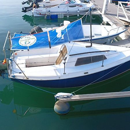 Lanza Boat Hotel Arrecife  Luaran gambar